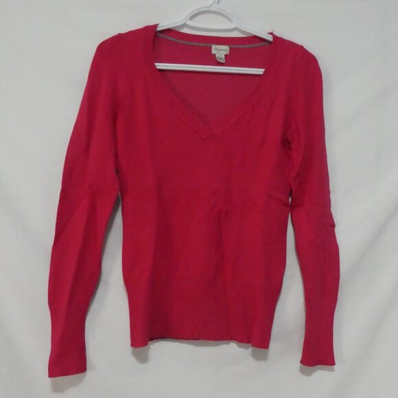 DYNAMITE | medium | Vibrant Red V-Neck Sweater - Picture 1 of 14